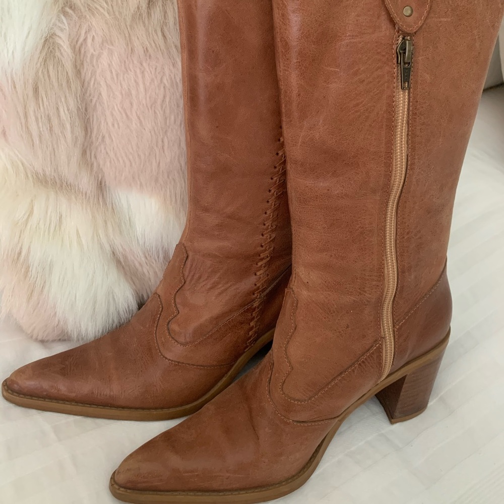 Luiza Barcelos genuine leather boots